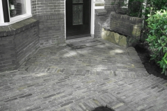 2015-07-Sierbestrating-chalet-vijver-10